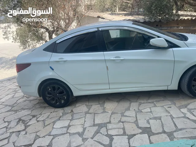 أكسنت ديزل 1600 اتوماتيك 4 غيار