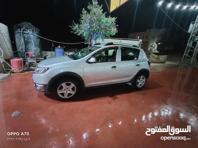 داشيا سانديرو
