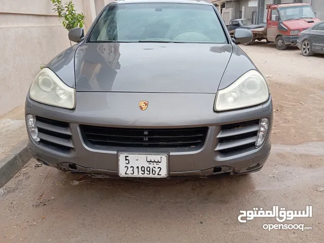 Used Porsche Cayenne in Tripoli