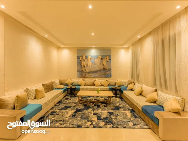 200 m2 5 Bedrooms Villa for Rent in Marrakesh Av Mohammed VI