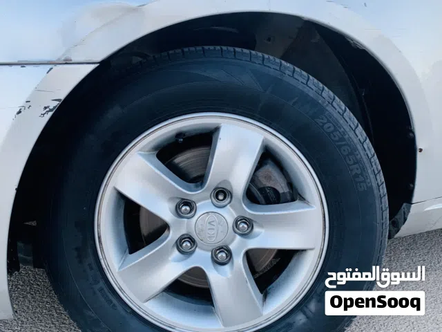 2007 Kia Lotze