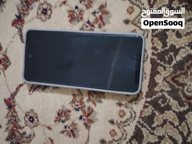 Infinix Smart 8 64 GB in Derna