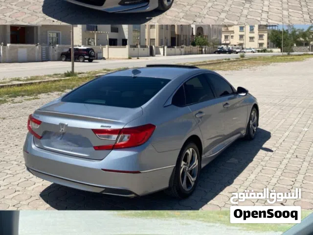 2018 هوندا اكورد EX