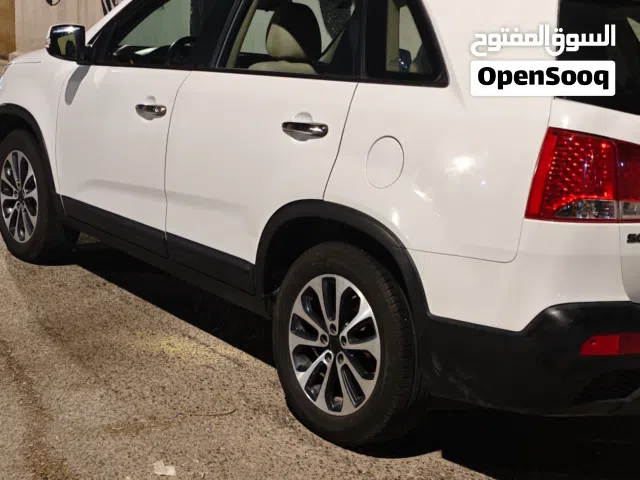 2012 كيا سورينتو LX