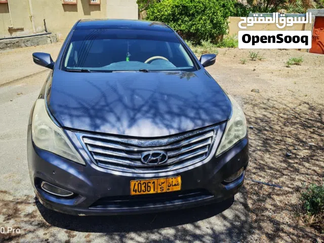 هايونداي ازيرا للبيع مرديل2014 نظيفه مره المالك الاول من وكالة عمان .. الجاد فقط يتواصل