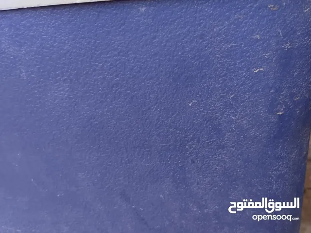 ثلاجه ايس تانج محموله65لتر ولها2قالب ثلج استعمال مره واحده