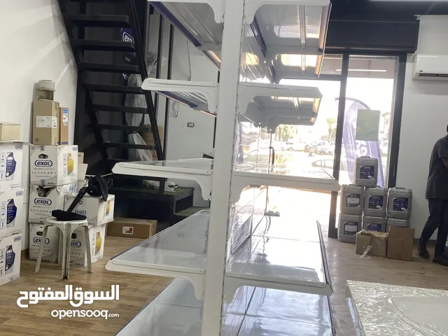 سكفالي جزيرة تركي مستعمل فترة بسيطه شبه جديد 2 متر الارتفاع 2 متر للبيع او تبديل ب 4 متر حائطي تركي