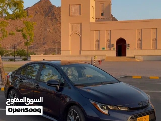 2021 تويوتا كورولا SE