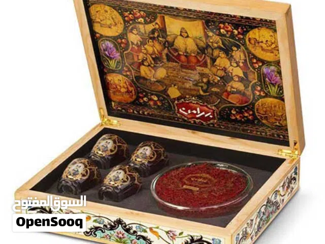 زعفران إيراني عالي الجودة بتغليف فاخر