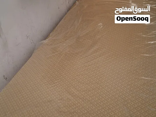 سرير و 2 دولاب