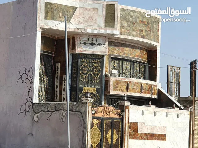 200m2 5 Bedrooms Townhouse for Sale in Basra Al Salheya