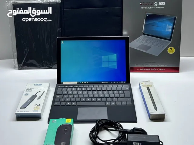 Laptop Microsoft Surface pro 7 , offer with 8 items