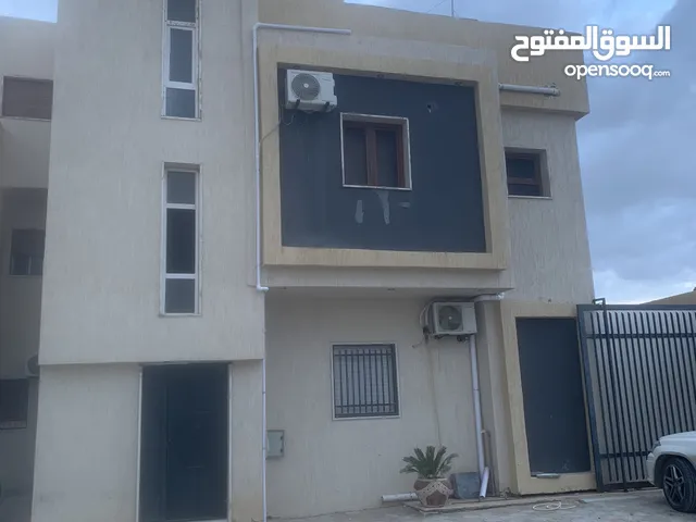 155m2 3 Bedrooms Apartments for Sale in Tripoli Al-Serraj
