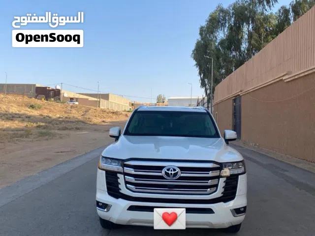 تويوتا جكسار 2023