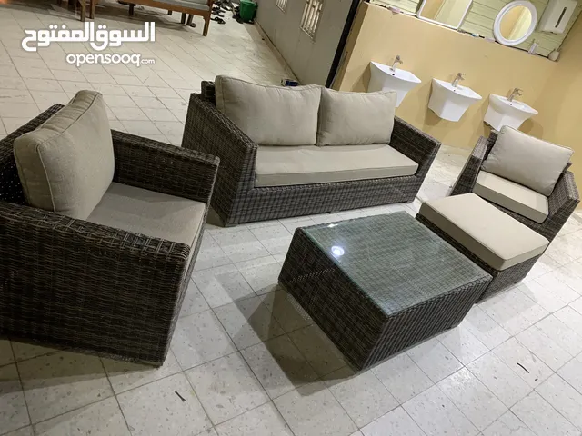 للبيع قعده خارجيه مالت معرض ابيات