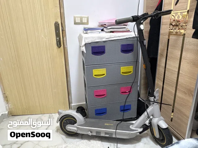 Ninebot g30max comme neuf en tetouan bonne prix