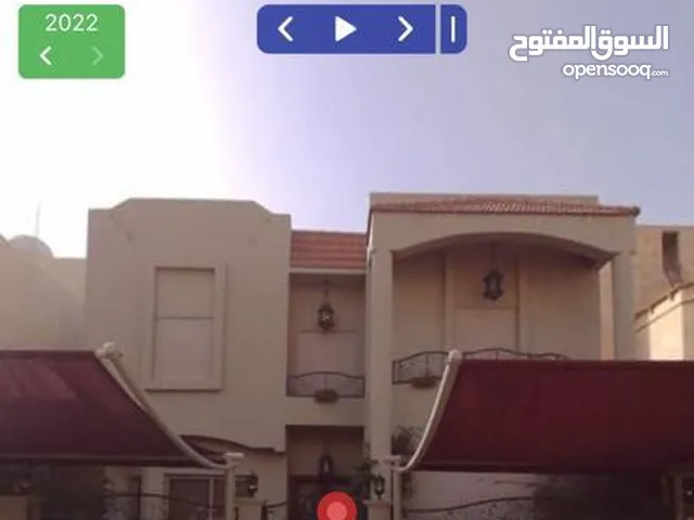 400m2 5 Bedrooms Villa for Sale in Kuwait City Yarmouk