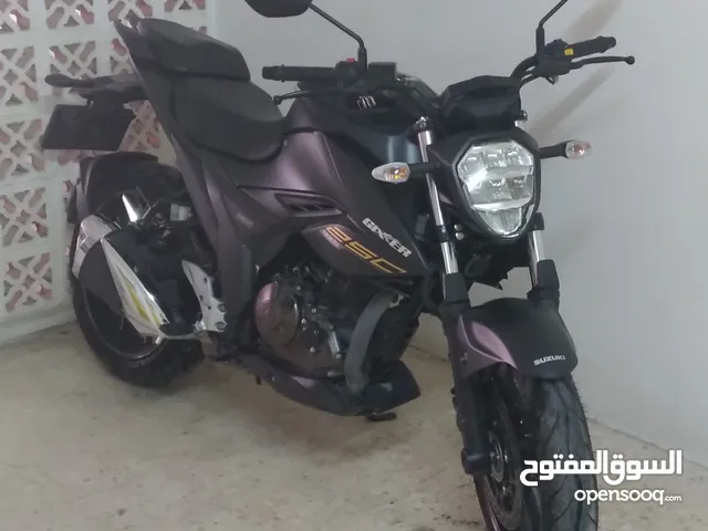 دراجة سوزوكي جيكسر 250