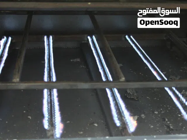 كوشة غازيه مساحه داخليه 95*95 ياخدو صفرتين  محليات الصنع استعمال قليل