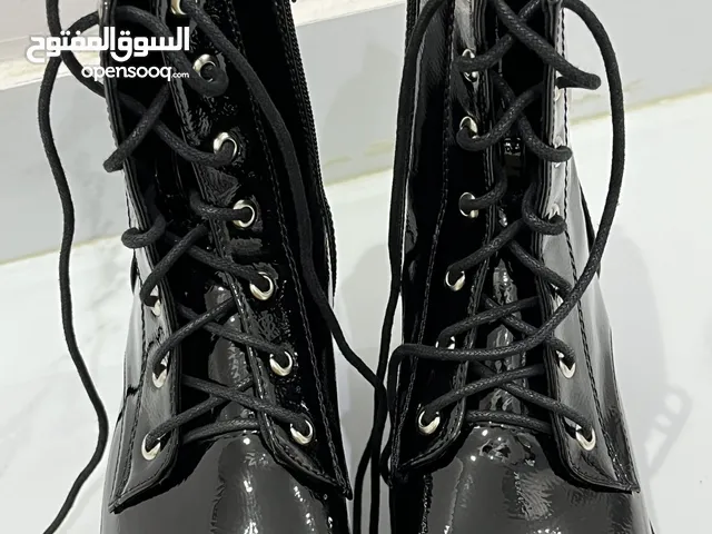 Black Boots in Jeddah