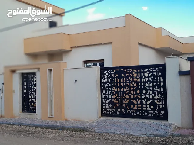 190 m2 3 Bedrooms Townhouse for Sale in Tripoli Khallet Alforjan