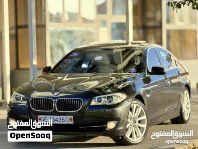 عرض بيع او استبدال f10 528i سيارة عيب لا هيكل خبش لا سيرفز تام ولع وسافر بيها طول محرك 6 المرغوب