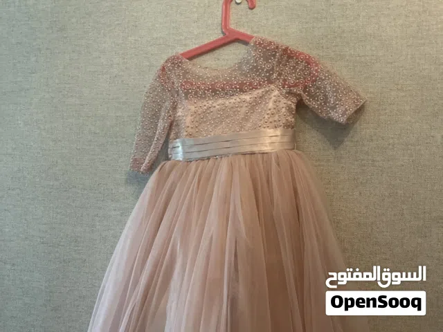 فستان بناتي