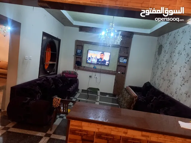220 m2 4 Bedrooms Townhouse for Rent in Tripoli Abu Saleem
