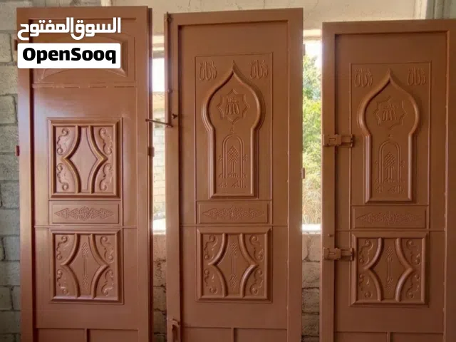 باب مخزن 3 ابواب