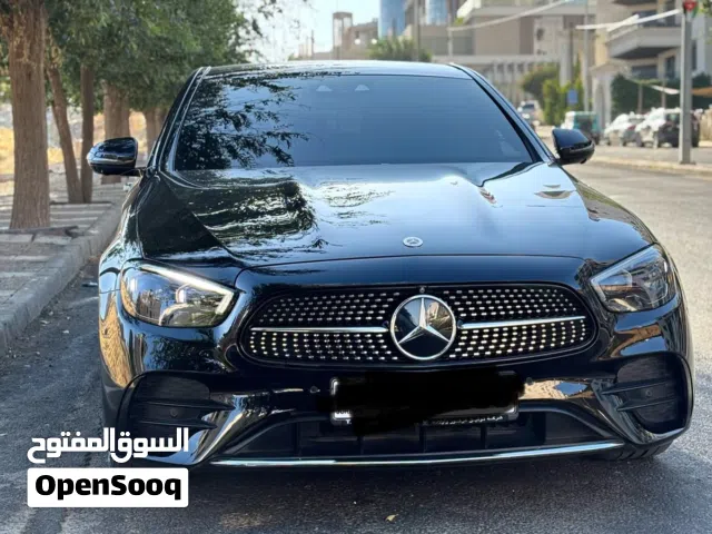 2022 مرسيدس بنز الفئة-E E 200