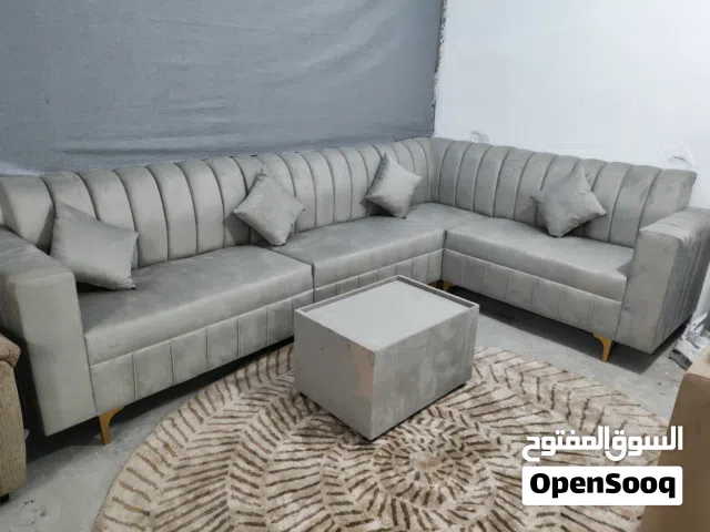 جلسه جديده جاهزه مع طاولة وسط