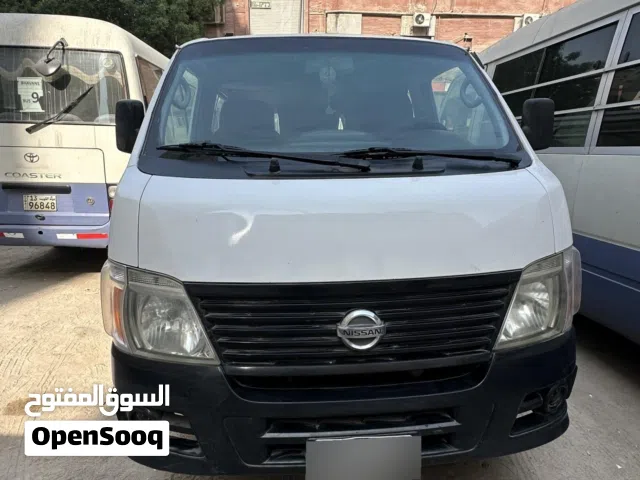 Sal 2013 Urvan passenger