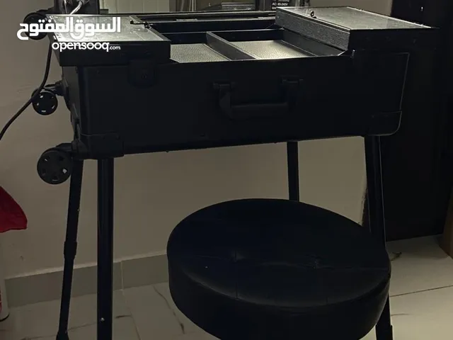 للبيع تسريحه للمكياج نظيفه