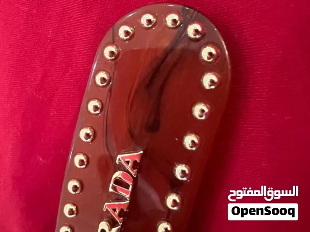 بروش برادا درجه اولى لون بني