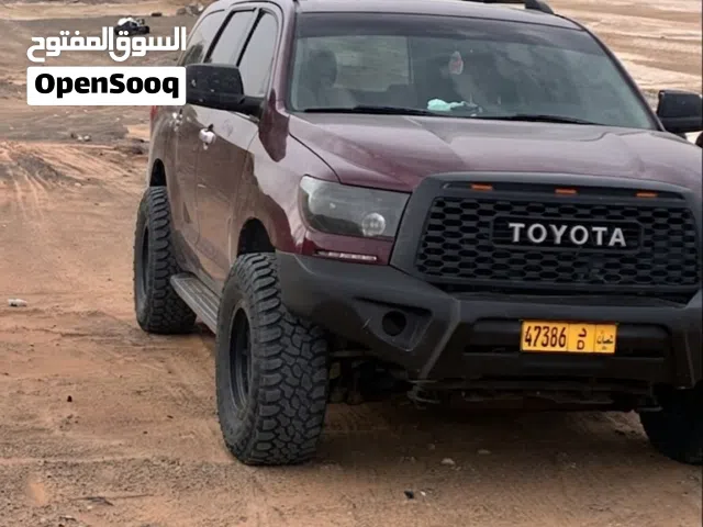 2010 تويوتا سيكويا Limited