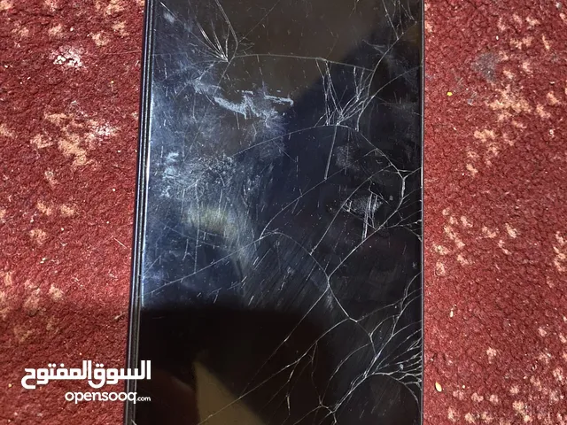 Samsung Galaxy A10 32 GB in Basra