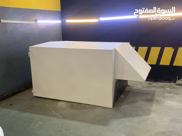 صندوق هايلكس للبيع