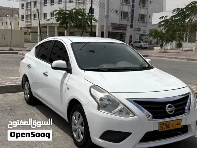 2016 نيسان صني SV