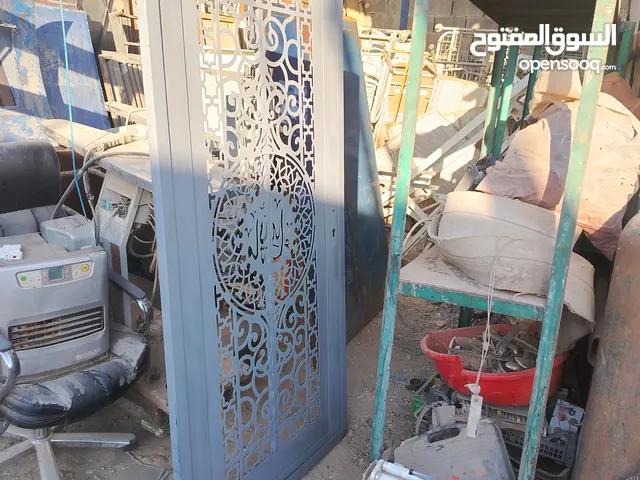 بيع وشراء وتفصيل ابواب الحديد سيراميك