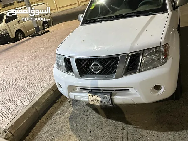 Nissan Pathfinder 2009 Model Well maintained Car