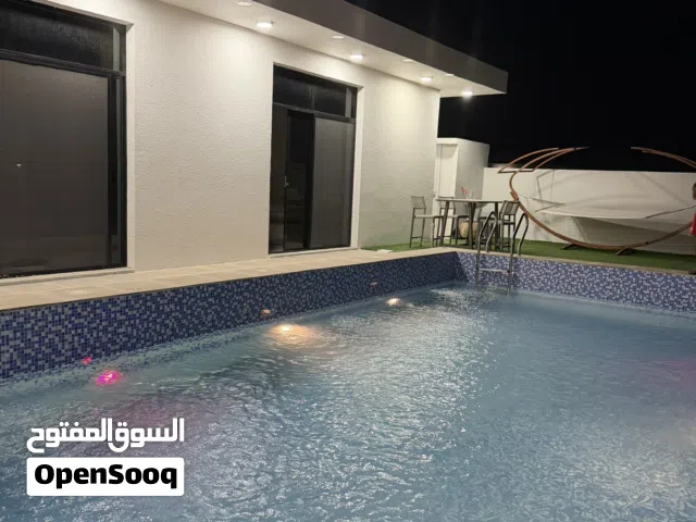 5 Bedrooms Farms for Sale in Al Batinah Barka