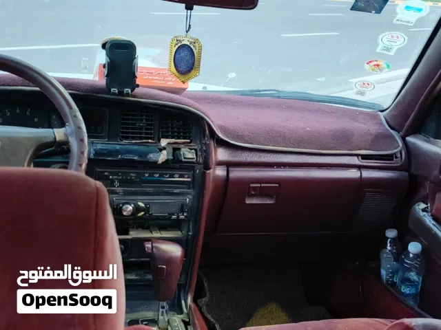 1992 تويوتا كراون Limited