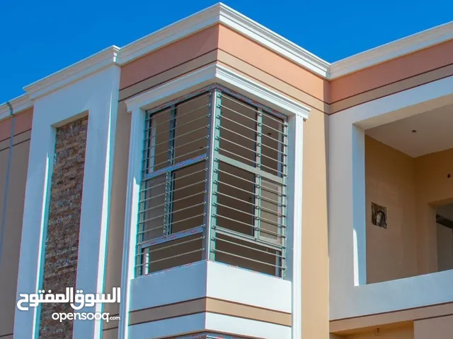 336m2 3 Bedrooms Townhouse for Rent in Basra Tannumah