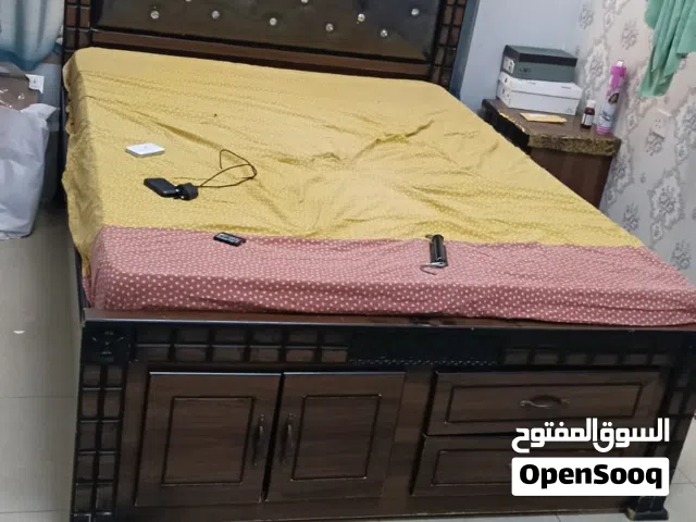 Queen size bed 150/200 with mattress delivery fixing all over Bahrain