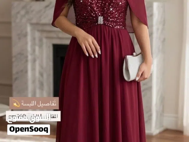 فستان جدا انيق وجميل وخفيف مع الاكسسوارات