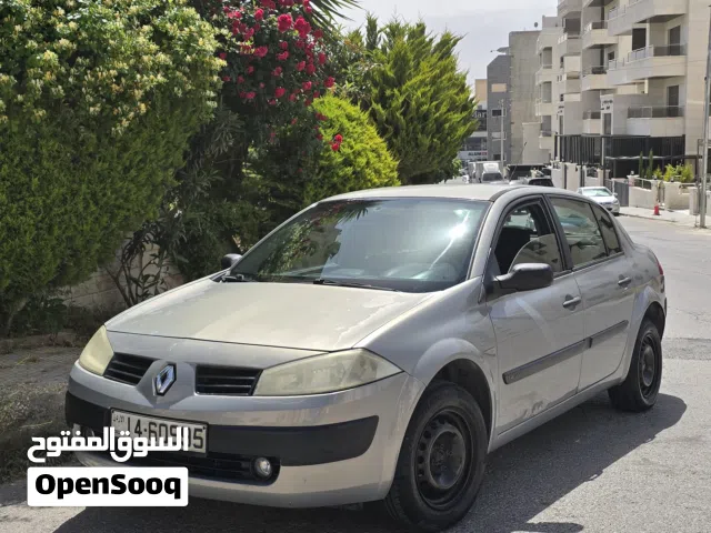 2005 رينو ميجان E2
