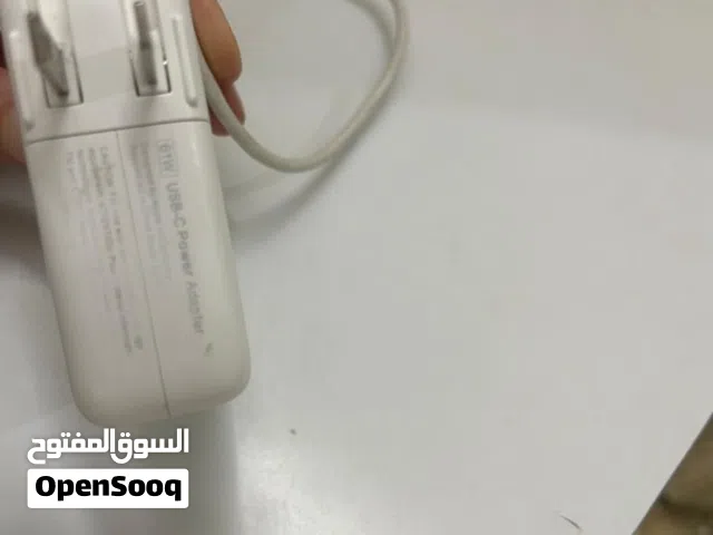 شاحن ماك بوك برو للبيع