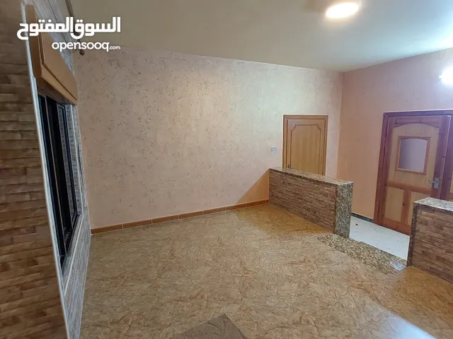 180 m2 3 Bedrooms Apartments for Rent in Irbid Al Hay Al Janooby