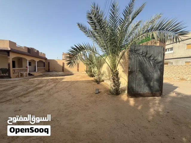 منزل خلف الدعوة الإسلامية  بشارع اسطنبول بالقرب من مدرسة المعرفة ومقسم طيبة
