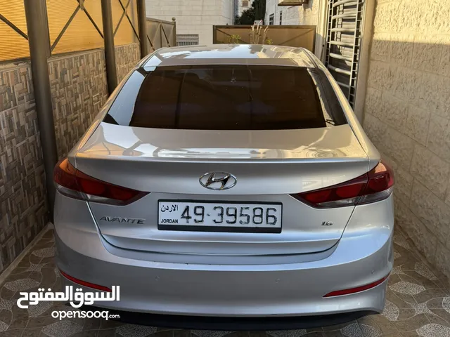 Used Hyundai Avante in Amman